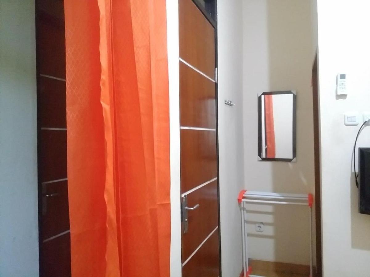 Danyshom Ξενοδοχείο Cikarang Εξωτερικό φωτογραφία
